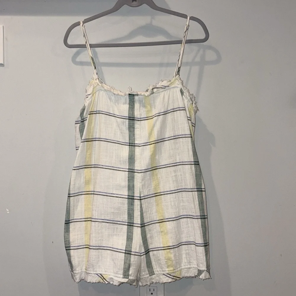 Urban Outfitters Plaid Tie Front Cotton Romper Size Medium White/Green/Yellow - Picture 4 of 12